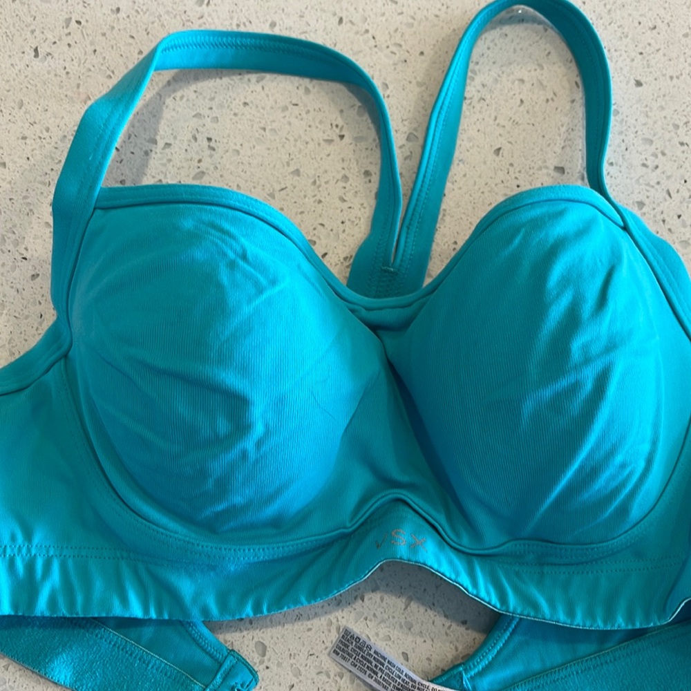 COPY - Victoria’s Secret VSx sport bra